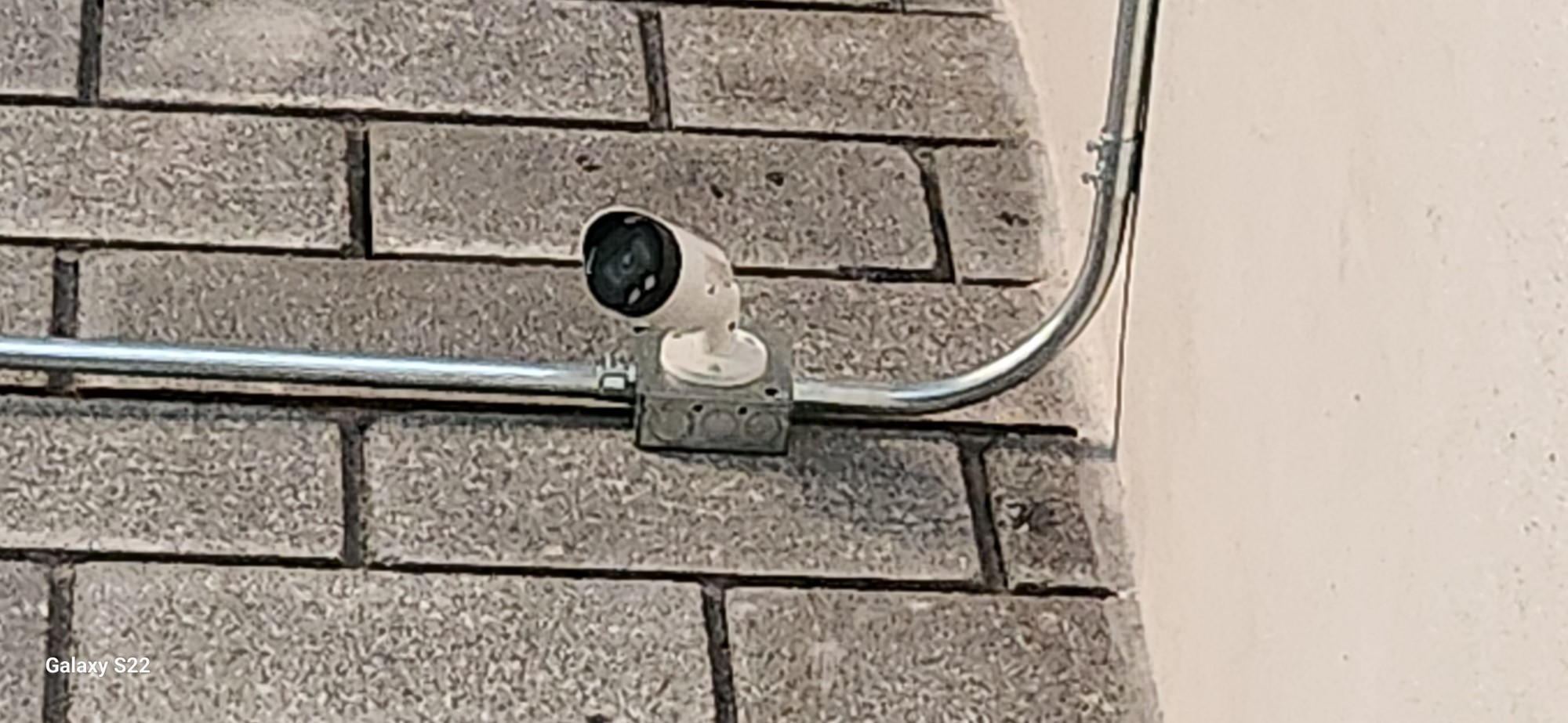 Seguridad Electrónica en Monterrey | CCTV, Redes y Control de Accesos